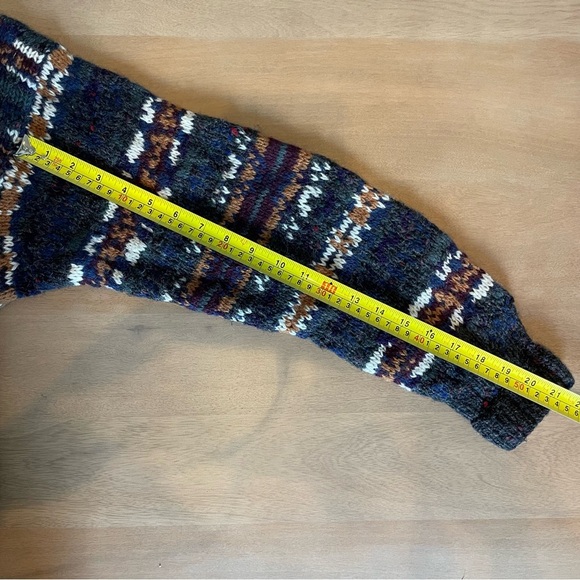 Men's Vintage Britches Hand Knit Wool Multicolor Patterned Sweater - Picture 8 of 8